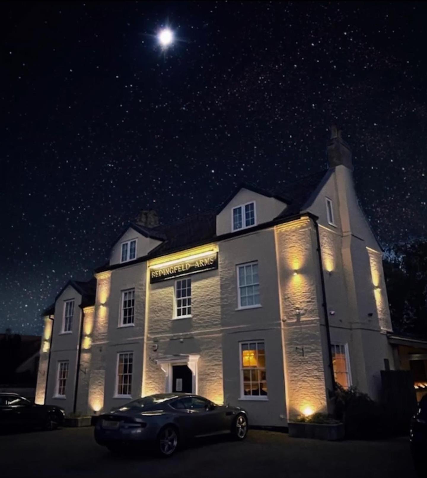 The Bedingfeld Arms Hotel Oxborough ภายนอก รูปภาพ